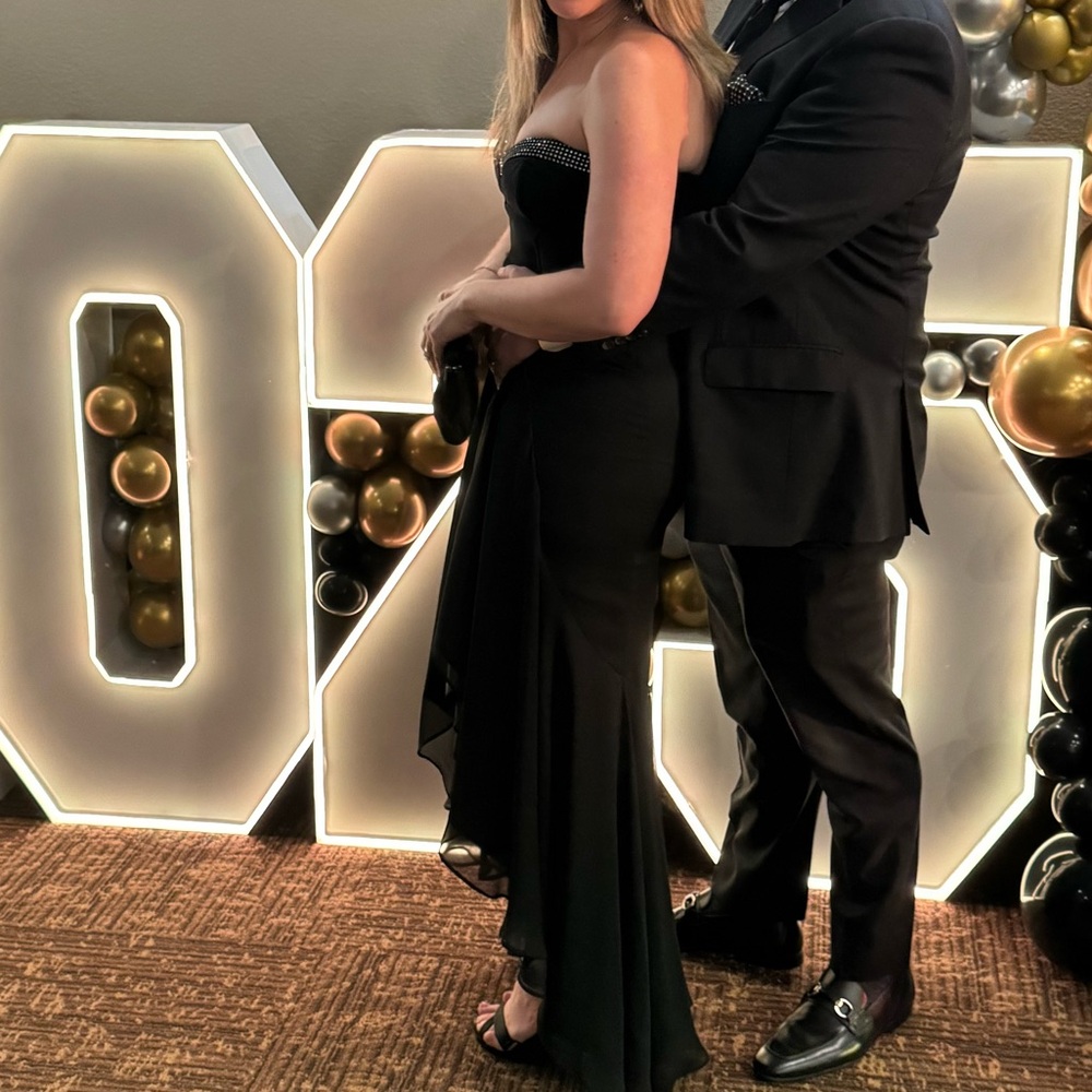 NWT Jill Jill Stuart Black Rhinestone Hi Lo Ruffle Formal Evening Dress Size 8